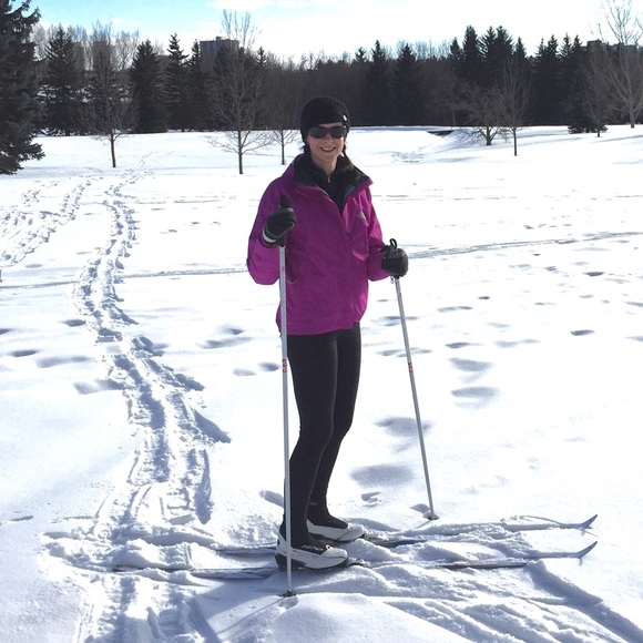 Meet your Posher, Camille - Picture 1 of 1